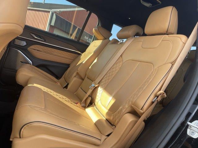 2023 Jeep Grand Cherokee L Summit 4x4