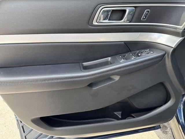 2016 Ford Explorer 4WD 4dr XLT