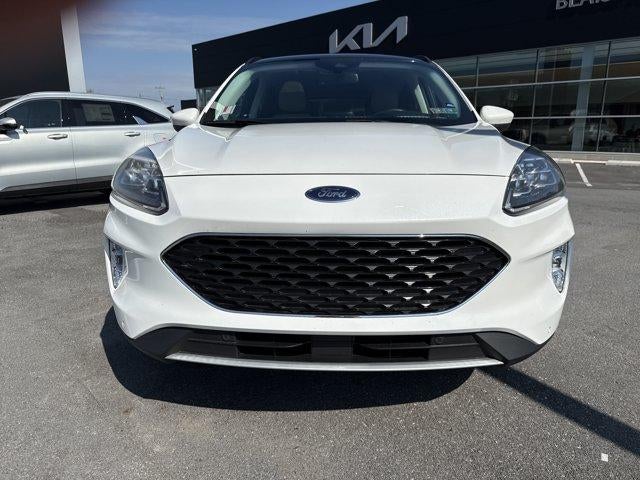 2022 Ford Escape Titanium Hybrid AWD