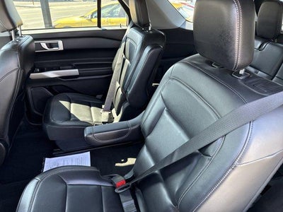 2022 Ford Explorer XLT 4WD