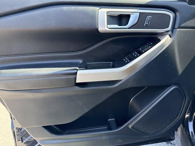 2022 Ford Explorer XLT 4WD