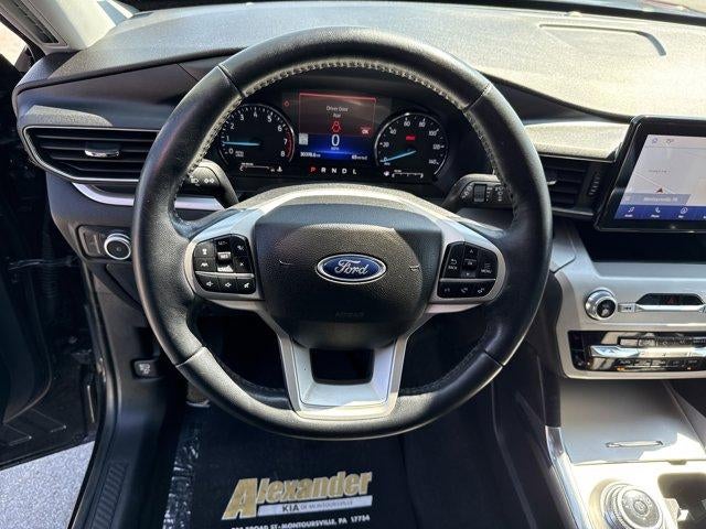 2022 Ford Explorer XLT 4WD