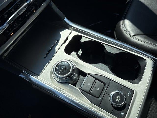 2022 Ford Explorer XLT 4WD