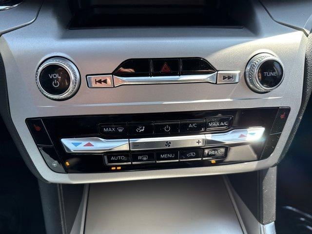 2022 Ford Explorer XLT 4WD