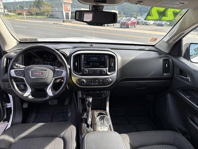 2022 GMC Canyon Crew Cab Short Box 4-Wheel Drive Elevation