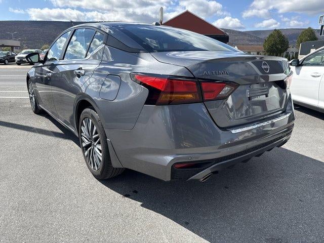 2023 Nissan Altima 2.5 SV Sedan