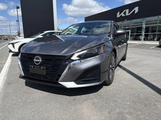 2023 Nissan Altima 2.5 SV Sedan