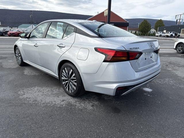 2024 Nissan Altima 2.5 SV Sedan