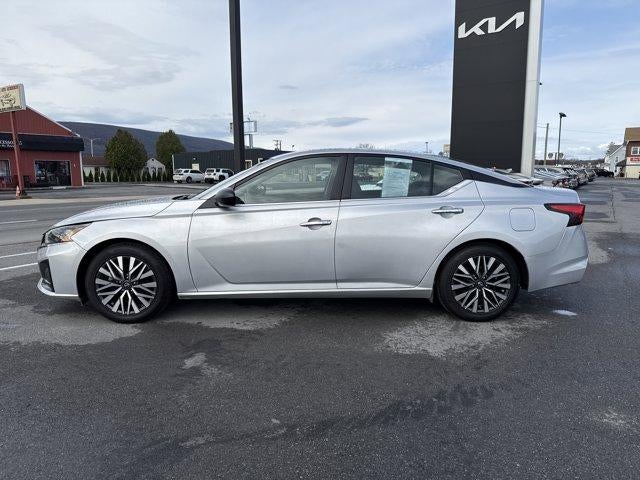 2024 Nissan Altima 2.5 SV Sedan