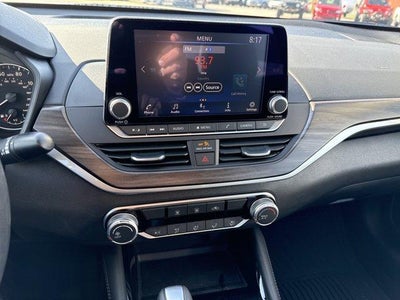 2023 Nissan Altima 2.5 SV AWD Sedan