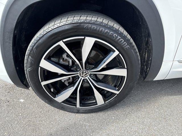 2024 Volkswagen Atlas 2.0T SEL Premium R-Line 4MOTION