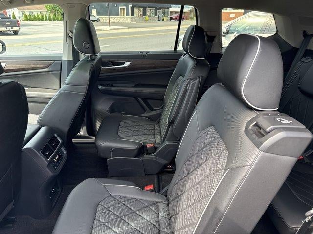 2024 Volkswagen Atlas 2.0T SEL Premium R-Line 4MOTION