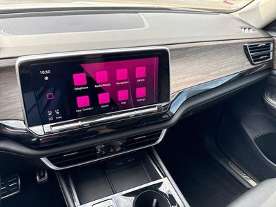 2024 Volkswagen Atlas 2.0T SEL Premium R-Line 4MOTION