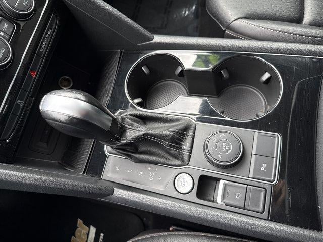 2022 Volkswagen Atlas 2.0T SE w/Technology 4MOTION