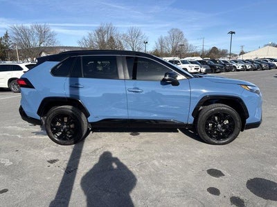 2022 Toyota RAV4 Hybrid XSE AWD (Natl)