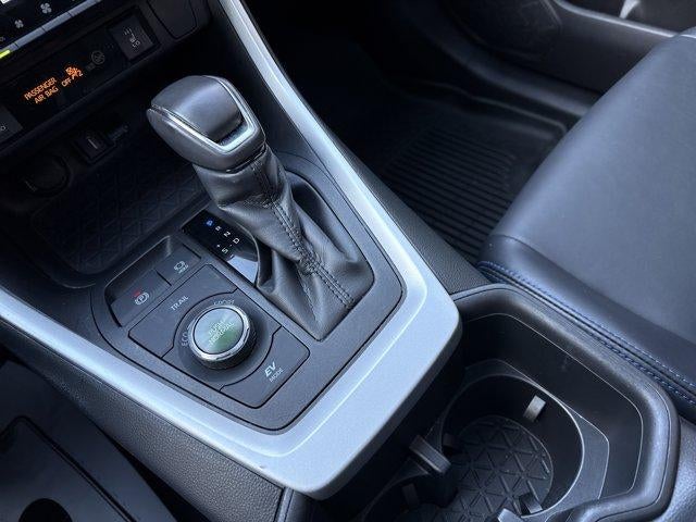 2022 Toyota RAV4 Hybrid XSE AWD (Natl)