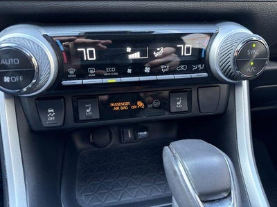 2022 Toyota RAV4 Hybrid XSE AWD (Natl)