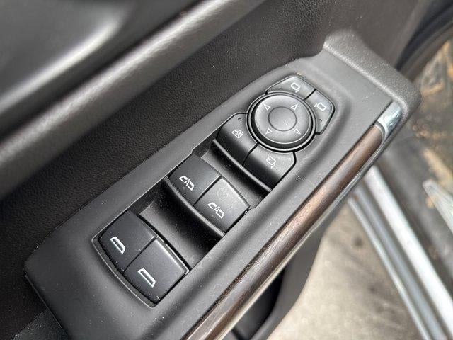 2021 GMC Sierra 1500 Crew Cab Short Box 4-Wheel Drive SLT