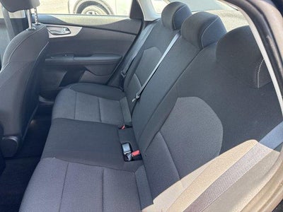 2024 Kia Forte LXS IVT