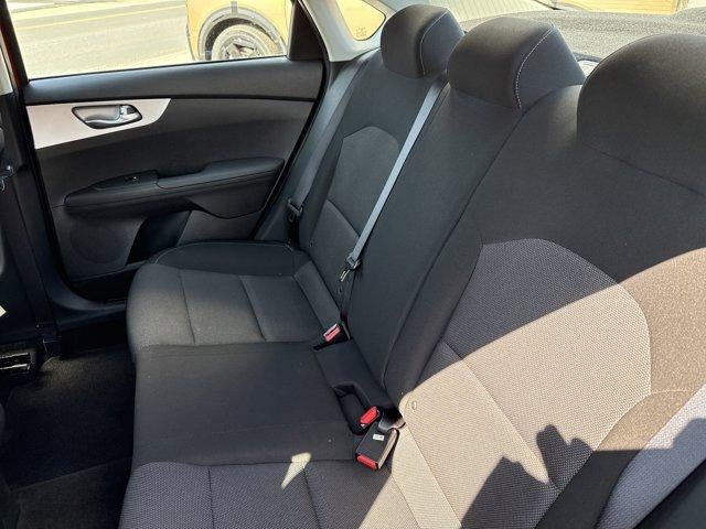2024 Kia Forte LXS IVT