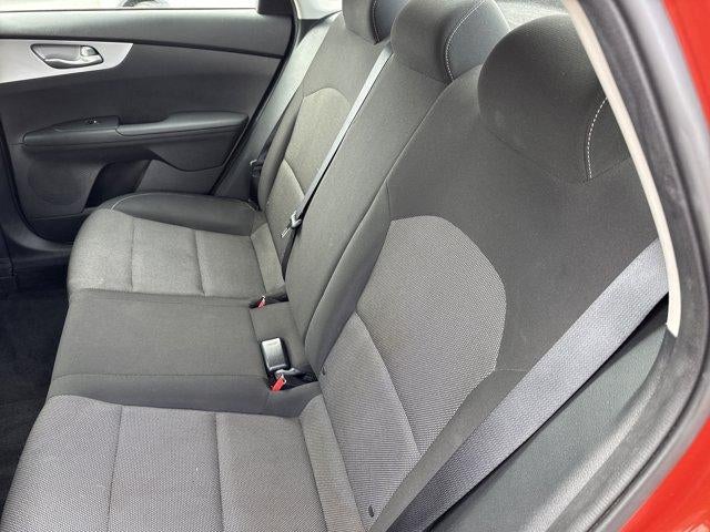 2023 Kia Forte LXS IVT