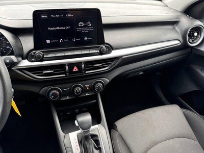 2023 Kia Forte LXS IVT