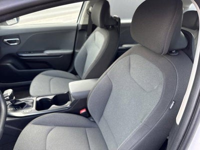 2025 Kia K4 LX FWD