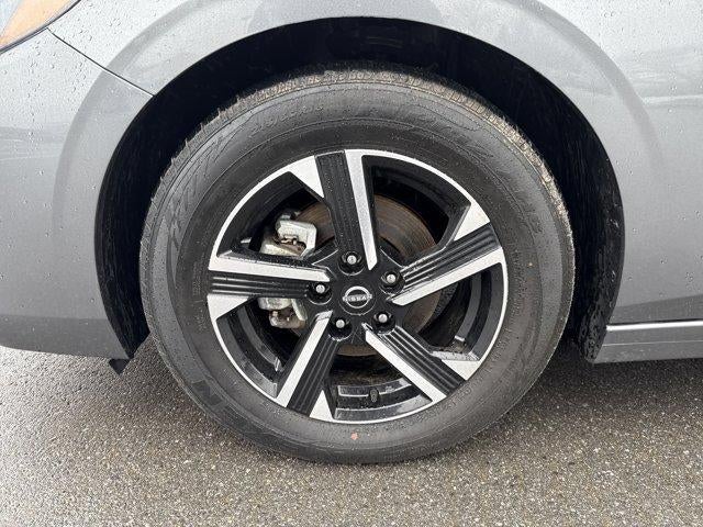 2024 Nissan Sentra SV CVT