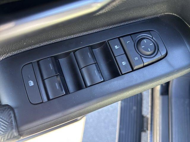2026 Toyota Tacoma 4WD 4WD Limited Hybrid Double Cab 5' Bed AT (Natl)