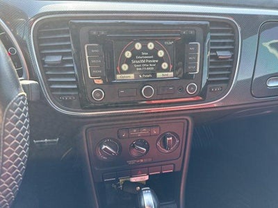 2012 Volkswagen Beetle 2dr Cpe DSG 2.0T Turbo