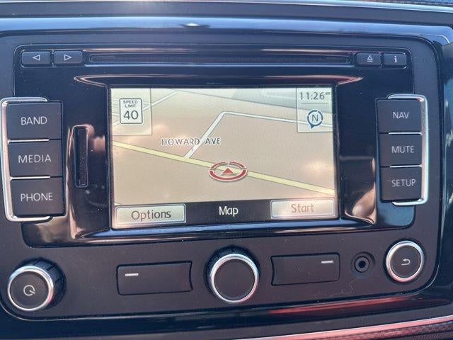 2012 Volkswagen Beetle 2dr Cpe DSG 2.0T Turbo