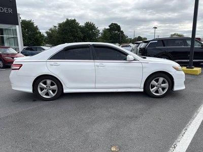 2011 Toyota Camry 4dr Sdn V6 Auto SE (Natl)