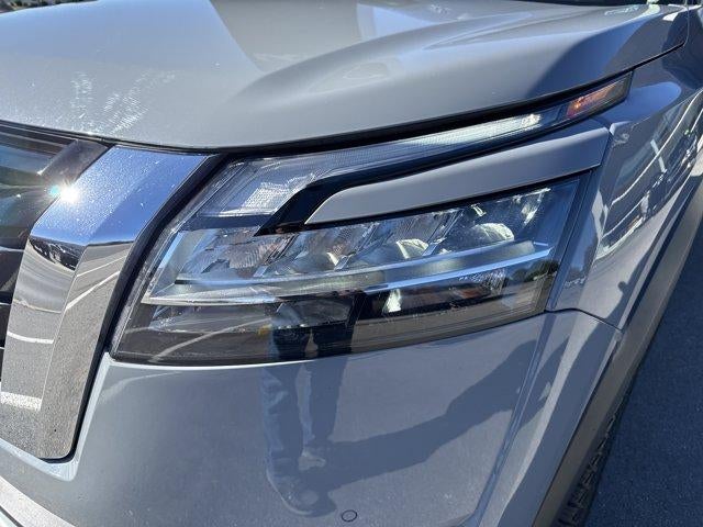 2024 Nissan Pathfinder SL 4WD