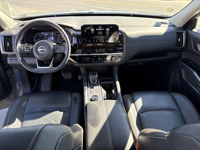 2024 Nissan Pathfinder SL 4WD