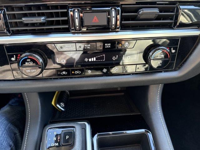2024 Nissan Pathfinder SL 4WD