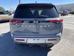2024 Nissan Pathfinder SL 4WD