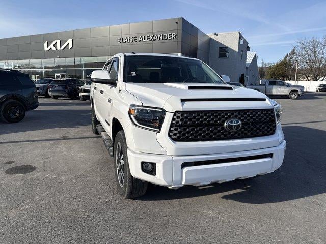 2019 Toyota Tundra 4WD 4WD SR5 CrewMax 5.5' Bed 5.7L (SE)