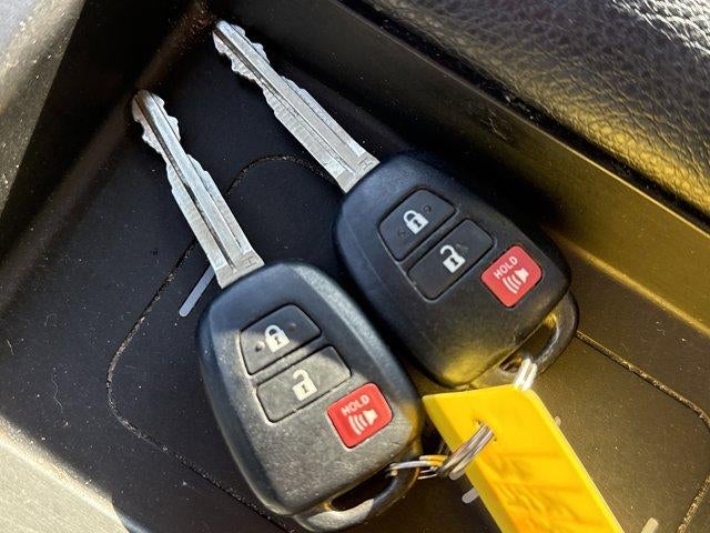 2019 Toyota Tundra 4WD 4WD SR5 CrewMax 5.5' Bed 5.7L (SE)