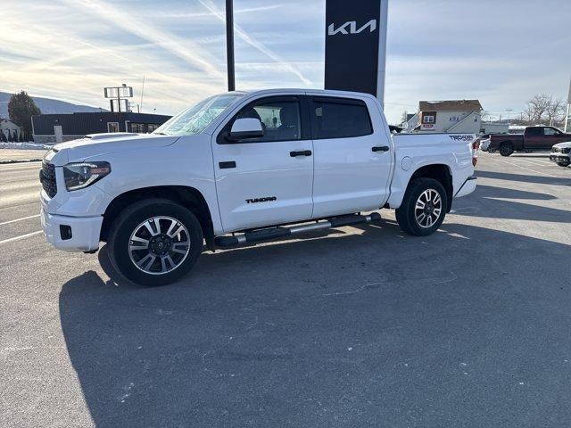 2019 Toyota Tundra 4WD 4WD SR5 CrewMax 5.5' Bed 5.7L (SE)