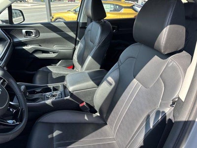 2024 Kia Sorento S FWD