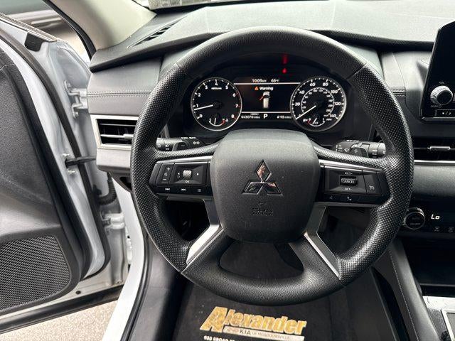 2023 Mitsubishi Outlander ES S-AWC