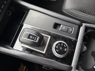2023 Mitsubishi Outlander ES S-AWC