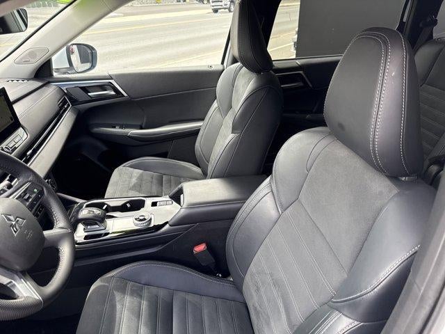 2025 Mitsubishi Outlander SE S-AWC