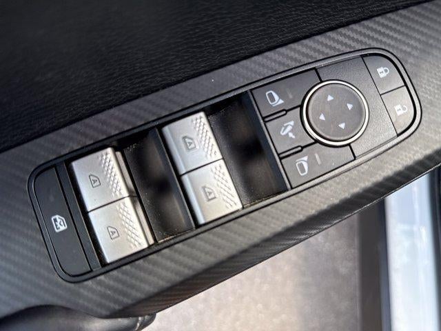2025 Mitsubishi Outlander SE S-AWC