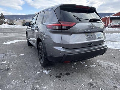 2024 Nissan Rogue AWD SV