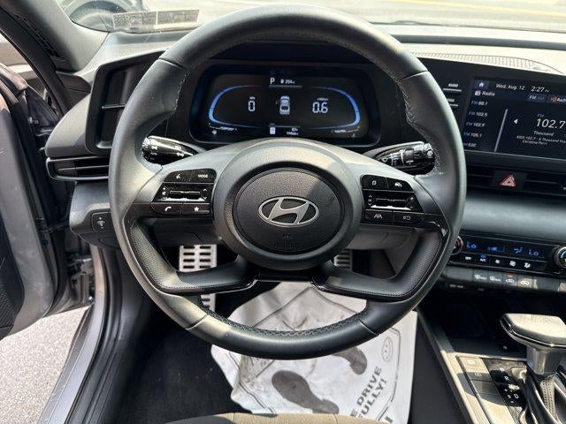 2025 Hyundai ELANTRA SEL Sport IVT