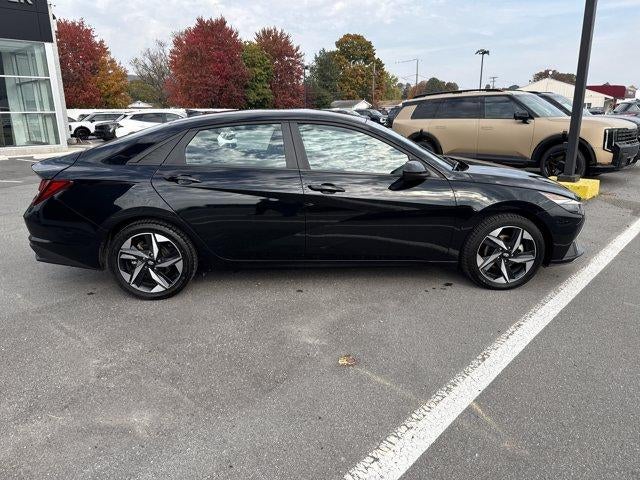 2023 Hyundai ELANTRA SEL IVT