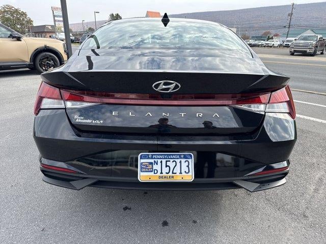 2023 Hyundai ELANTRA SEL IVT