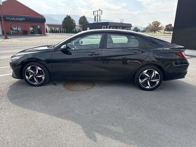 2023 Hyundai ELANTRA SEL IVT