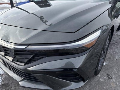 2025 Hyundai ELANTRA SEL Convenience IVT